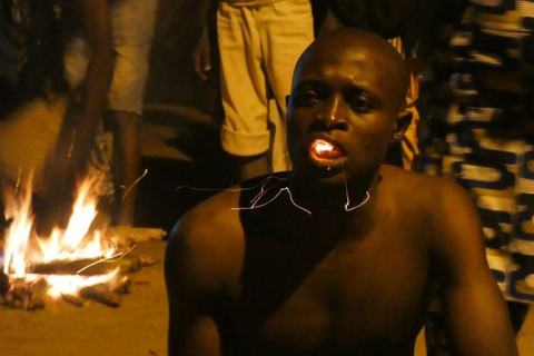 En el Corazón de la Magia : Festivales Vudú de Benín y Togo