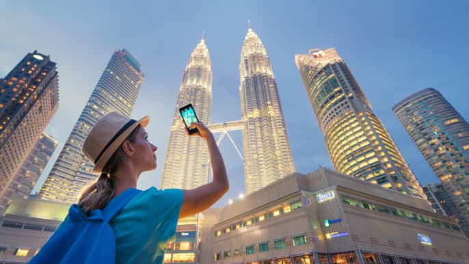 private magical view with petronas tower cultural dinner