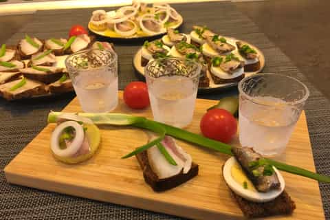 Pelmeni Cooking Class with Vodka and Food Tasting