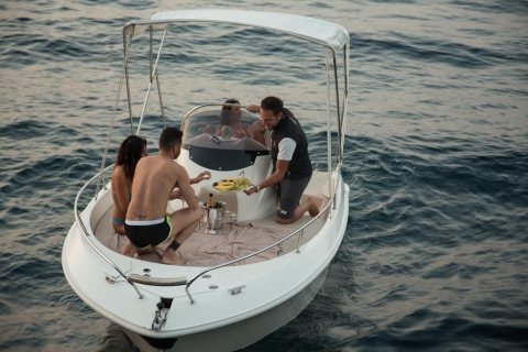 Private Bootstour zur Insel Capri und zur Blauen Höhle ab Sorrent