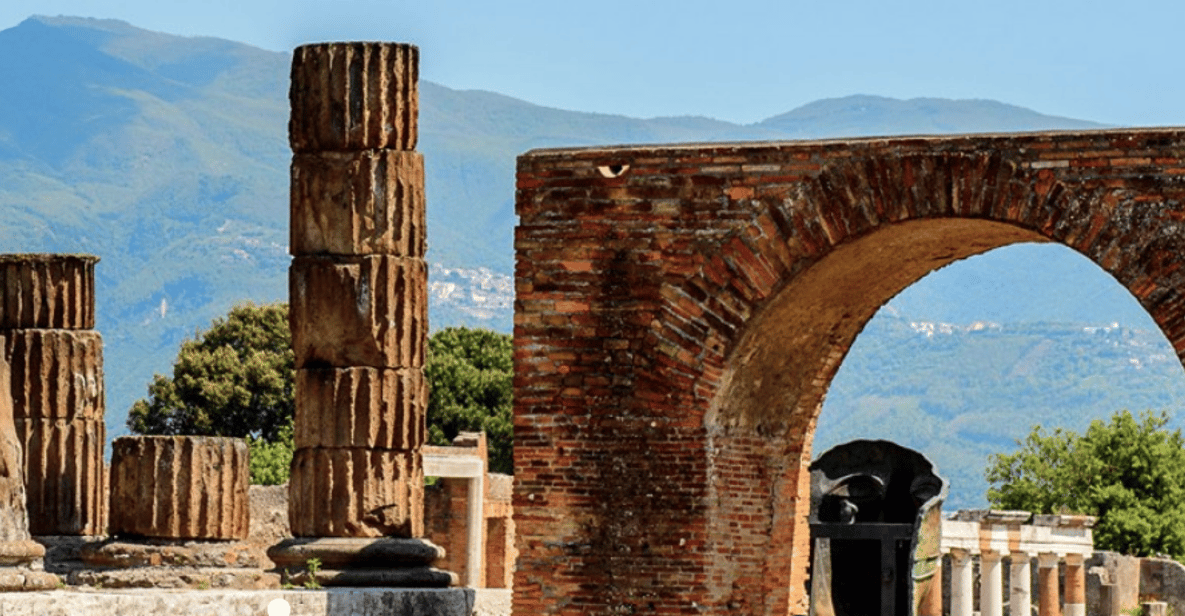 Pompeii: The Daily Life of Ancient Pompeii Private Tour