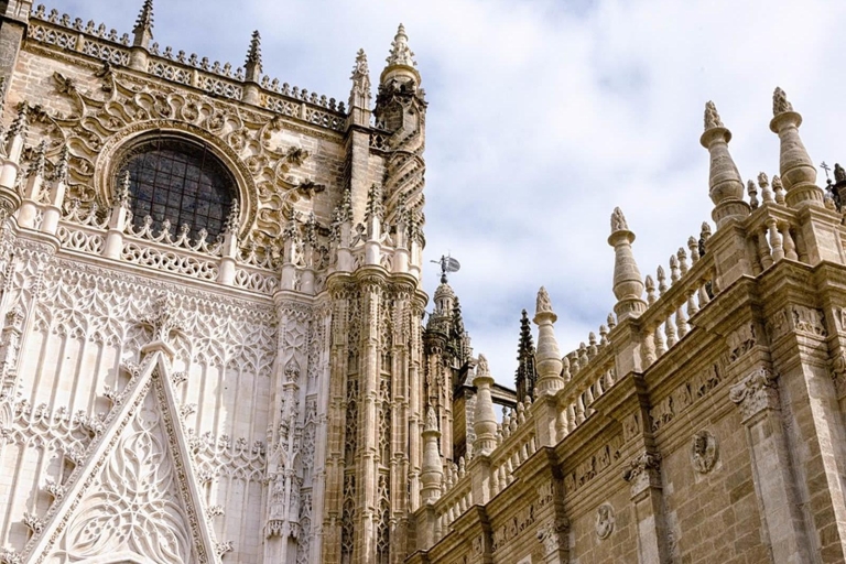 Katedra w Sewilli bez kolejkiKatedra w Sewilli Skip-the-Line Tour po hiszpańsku