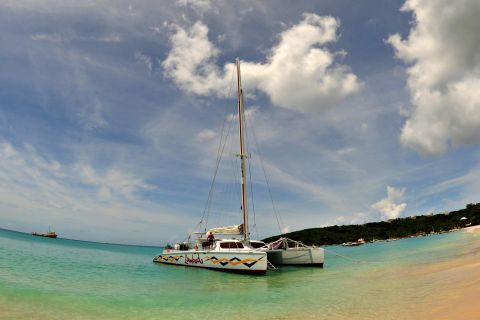 Full-Day Catamaran Sail to Prickly Pear and Anguilla