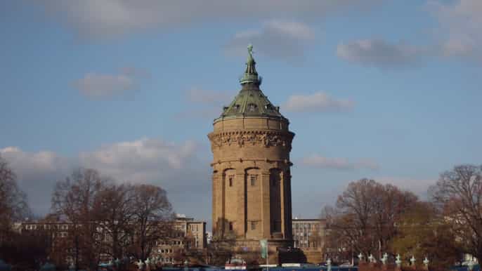 mannheim criminal history tour with a costumed guide