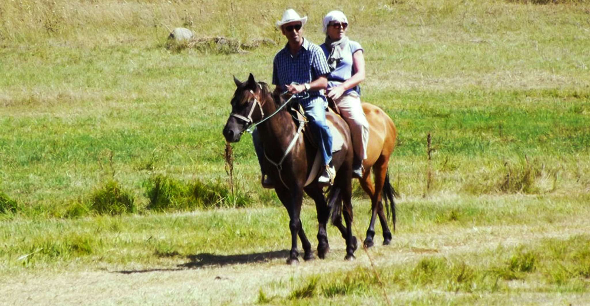 Armenia, escala el monte Armaghan a caballo - Hizvo