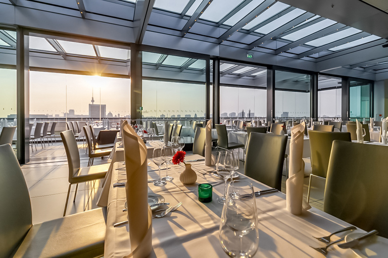 Rijksdaggebouw Berlijn: diner in het daktuinrestaurant Käfer