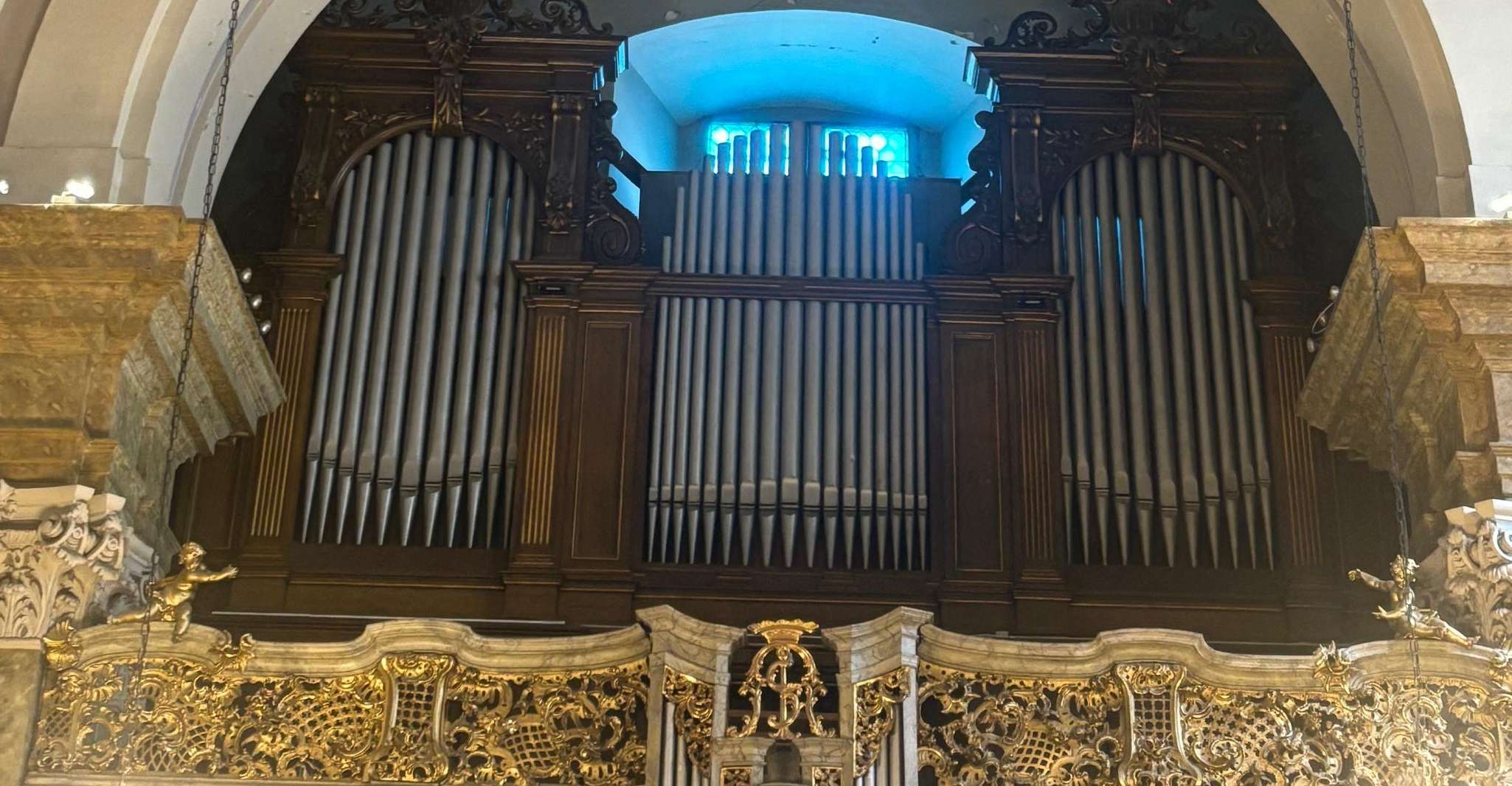 Budapest: Classical Concert at St. Anne’s Church photo 9