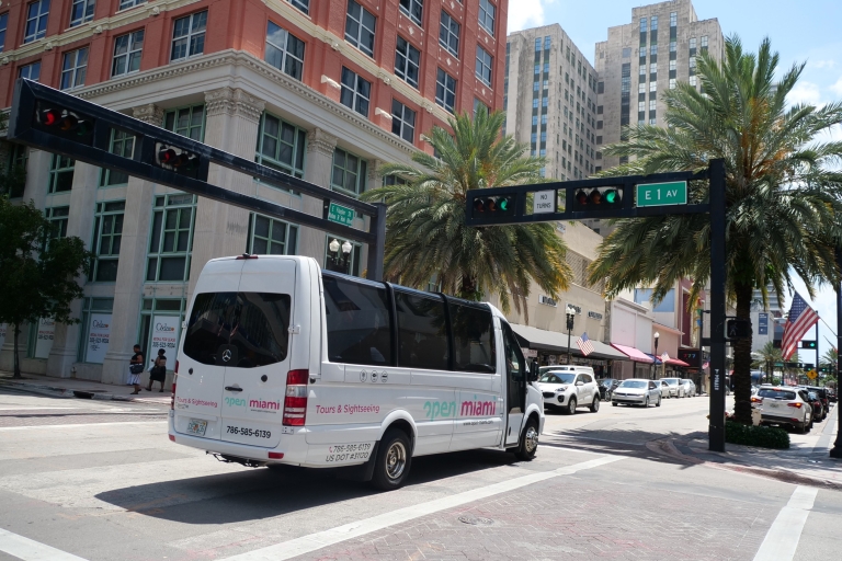 Miami : visite touristique en français en bus décapotableMiami : visite touristique en bus cabriolet à 14:25