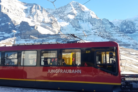 Au départ de Berne : Jungfraujoch - Circuit privé Top of EuropeAu départ de Berne : Excursion privée d'une journée au Jungfraujoch