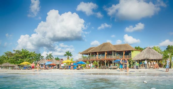 From Negril/Palladium: Negril Beach and Rick&#39;s Cafe Tour