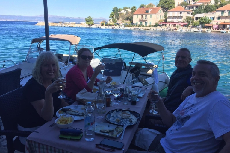 Adriatica Tour: Blue Lagoon et Solta de Trogir ou SplitDe Trogir