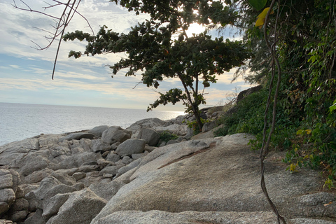 Points de vue de Phuket : Randonnée de 3 heures au coucher du soleil en petit groupePhuket : trek de 3 h au coucher du soleil en petit groupe