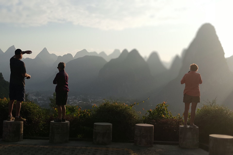 Yangshuo-Landschaft: Private Fahrradtour