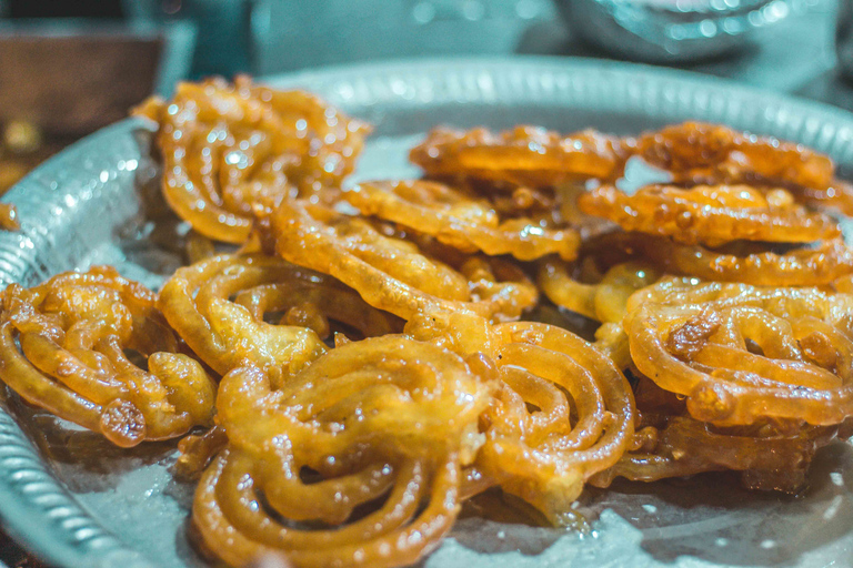 Come como un lugareño: Comida callejera y ruta a pie por Chandni Chowk