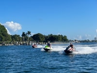 Miami, Biscayne Bay Jet Ski Rental to Explore Biscayne Bay - Housity