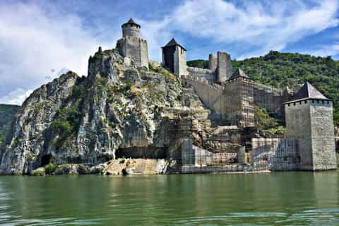 From Belgrade: Golubac Fortress and Iron Gate Gorge Tour