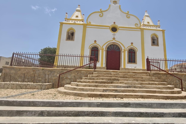 From Santiago: 3-Day Maio Trip with Jeep Safari & Boat Ride 2–12 Participants