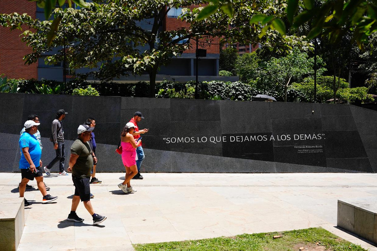 A verdadeira história de Pablo Escobar com pequeno-almoço local incluído