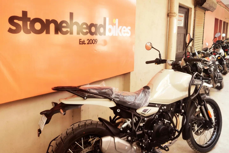 德里：历史摩托车之旅