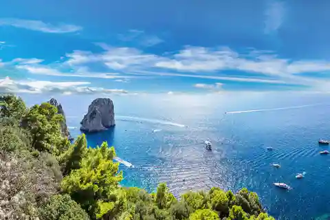 Capri Bootserlebnis von Neapel aus