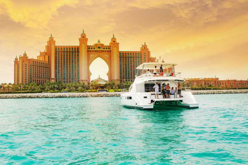 dubai marina shared yacht tour