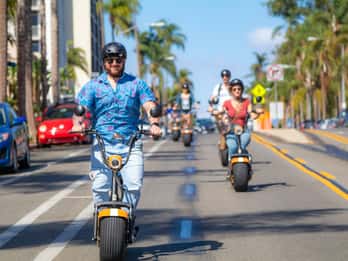 San Diego: Downtown und Gaslamp Loop Scooter Tour San Diego: Downtown und Gaslamp Loop Scooter Tour