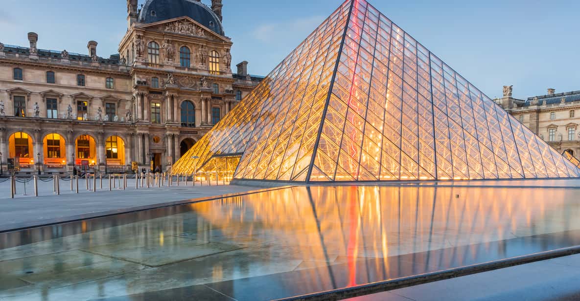Paris: Lunch Cruise and Sightseeing Bus Tour from London
