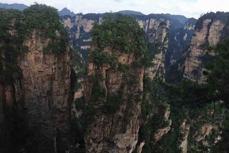 Zhangjiajie: Waldnationalpark & längste Seilbahn der WeltAbfahrt vom Zhangjiajie Center Hotel