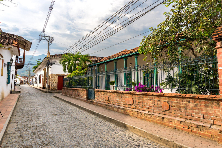 Medellin: Have a rural experience | Discover an old colonial town Medellín: Enjoy a Rural Experience | Discover an Old Colonial Town