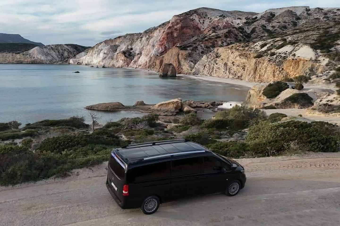 Milos: Private Island Tour with Chauffeur - Milos: Private Island Tour with Chauffeur