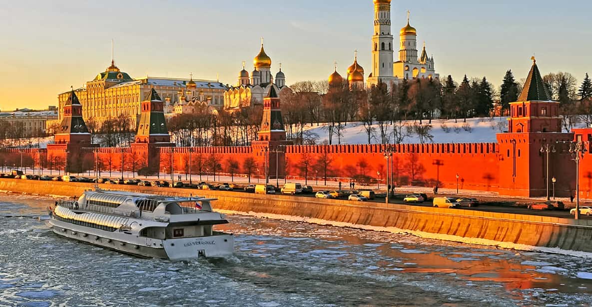 Moscow: 2.5-Hour Luxury River Cruise with Dining Option