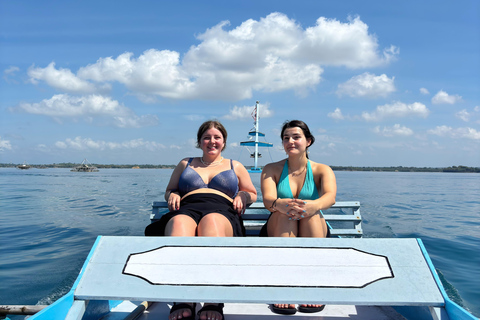 Lombok: Private Pink Beach and Gili Islands Boat Tour