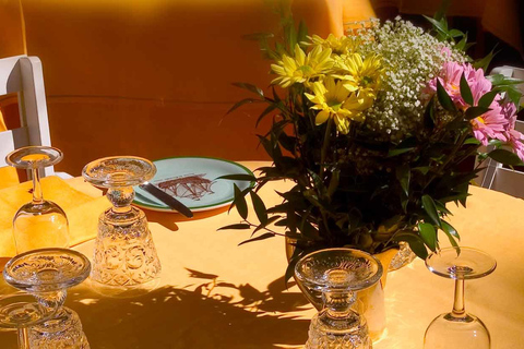 Cena elegante de cuatro platos con maridaje de comida y vino en Venecia