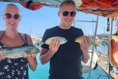 Jeddah: Private Deep Sea Fishing & Bayada Island Reef Swim