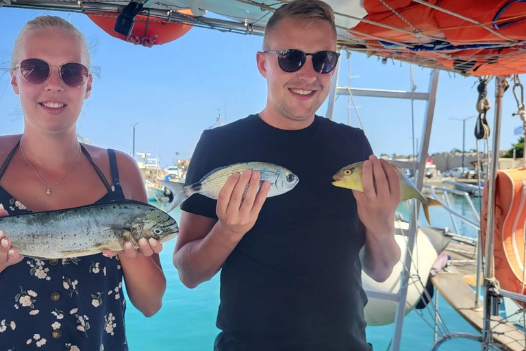 Jeddah: Private Deep Sea Fishing & Bayada Island Reef Swim