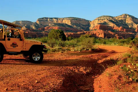 Sedona: Tour PRIVADO de 2 horas en Jeep por Lil' Rattler Trail