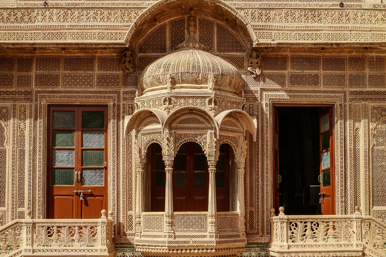 8 - Days Jaipur, Jodhpur and Jaisalmer City Tour