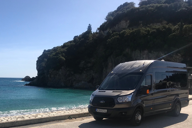 Tour privado por el centro de Paleokastritsa y CorfúRecogida en hotel de la zona 3