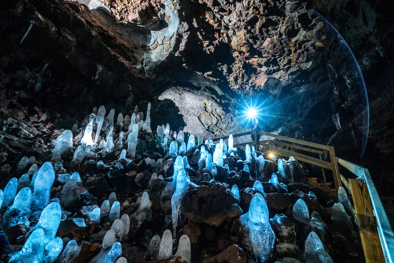 Reykjavik: 2-Day West Tour with Snæfellsnes &amp; Silver Circle2-Day Tour with Lava Caving at Viðgelmir