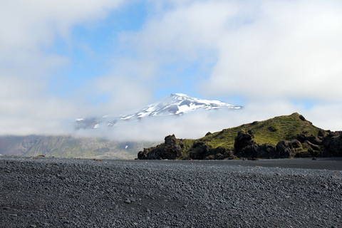 Reykjavik: 2-dagars västtur med Snæfellsnes och Silver Circle2-dagars tur med lavagrottning i Viðgelmir