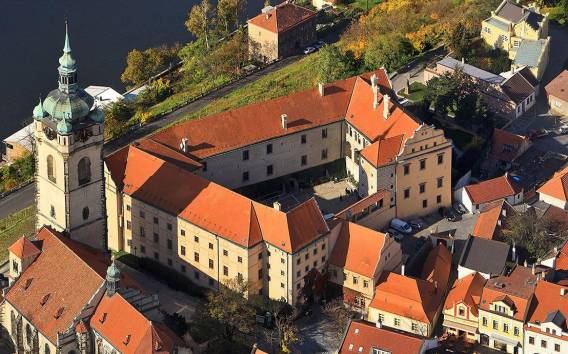 Prag: Melnik Chateau Tagesausflug mit Weinprobe