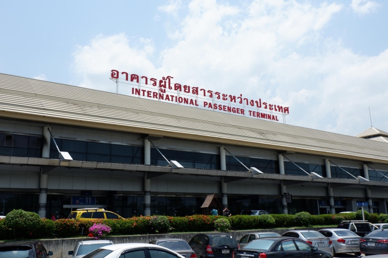 Internationale luchthaven Chiang Mai: privéhoteltransferAankomst: CNX Airport naar hotel in Mae Rim, Mae Taeng en meer