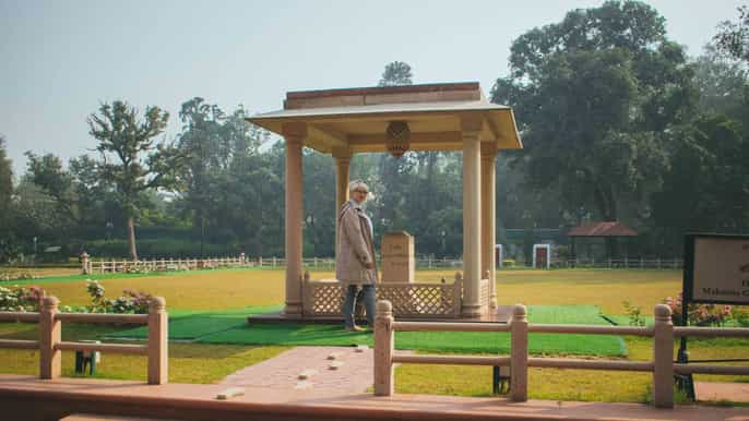 delhi gandhis journey halfday tour
