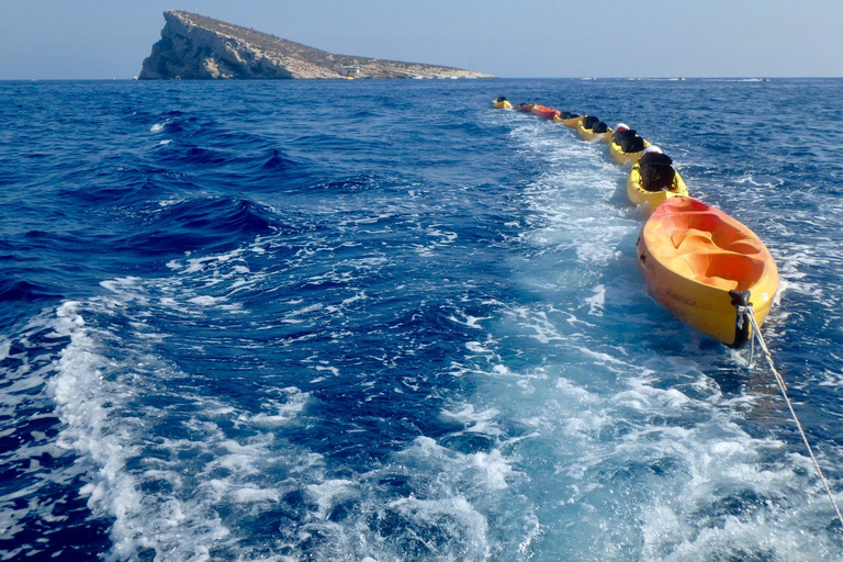 Benidorm: Guided Kayak Tour with Snorkeling and Photos
