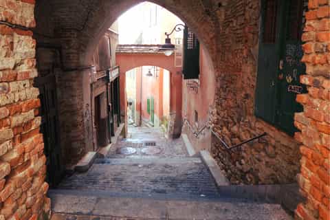 Sibiu: Medieval Exploration Game and Tour