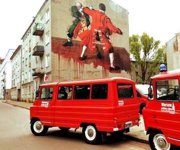 Warsaw: Behind the Scenes City Tour with Hotel Pickup