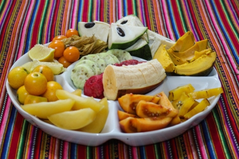 Lima: Clase de cocina peruana, visita al mercado y frutas exóticas