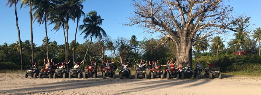 Zanzibar : Circuit d'aventure en quad dans un village local