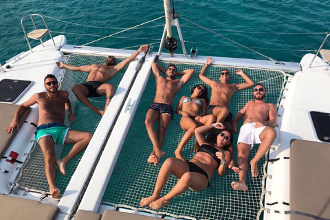 Mykonos: Full-Day Catamaran Cruise with Fresh Lunch