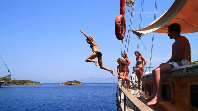 marmaris fullday boat trip with unlimited drinks and lunch